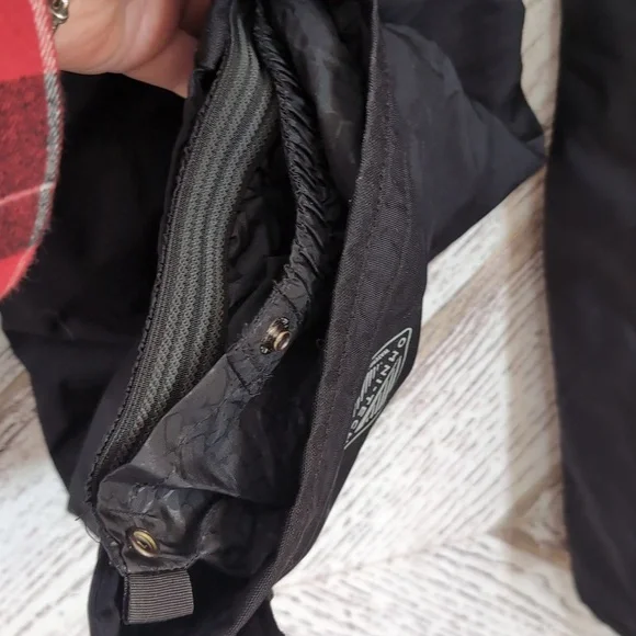 Columbia Black Snow Pants - Picture 8 of 13